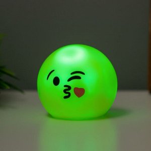 Фигурка светящаяся RISALUX «Влюбленный смайл», LED-ночник, 2 Вт, LR44, жёлтый, 4.5x4.5x4.5 см