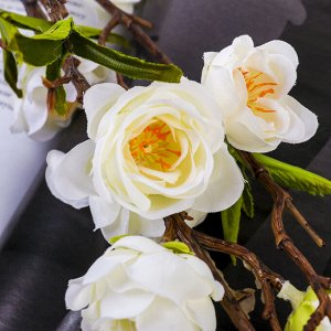 Цветы искусственные "Вишнёвый цвет" 4*90 см, белый