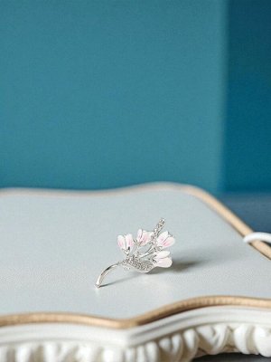 Брошь «Цветы ландыши», цвет бело-розовый в серебре