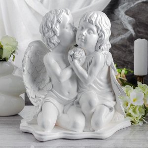 Статуэтка "Ангелы пара" белая, 39 см