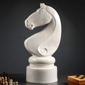 Садовая фигура "Конь" белый