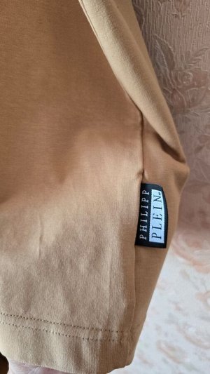 Новая футболка Plein