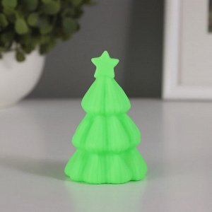 Фигурка светящаяся RISALUX «Ёлка», со звездой», LED-ночник, 2 Вт, LR44, зелёный, 5x5x8см