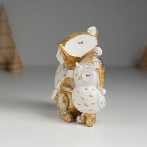 Фигурка полистоун «Лисёнок в шарфике с белой совой», 9.5x5x9.5 см