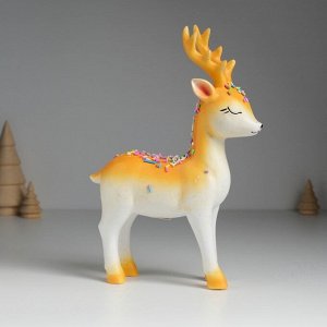 Фигурка полистоун «Олень с посыпкой и большими рогами», 15.5x5.5x22 см