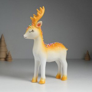 Фигурка полистоун «Олень с посыпкой и большими рогами», 15.5x5.5x22 см