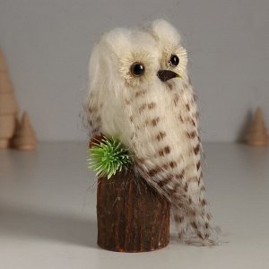 Фигурка «Пушистик: Совушка Белая на пеньке», 8x7.5x15 см