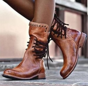 Ботинки Мягкая удобная женская обувь. Верхний материал:Спилок, Материал стельки:Композиционная кожа, Материал подошвы:Резина.