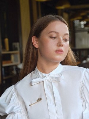 Булавка «Пчела» со стразами, 5.5 см, чёрно-белая в золоте