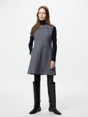 UNIQLO – тёплое мини-платье в клетку