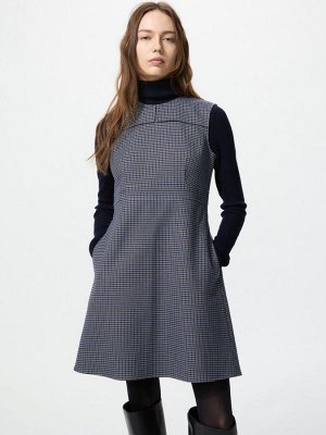 UNIQLO – тёплое мини-платье в клетку