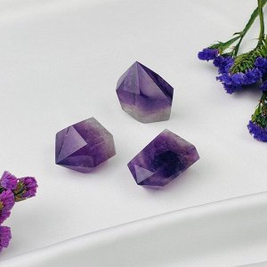 Кристалл из Аметиста