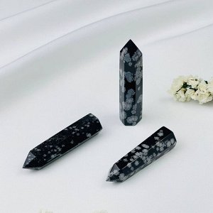 Кристалл из снежного Обсидиана