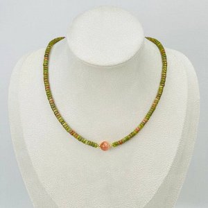 Колье из Унакита и Солнечного камня