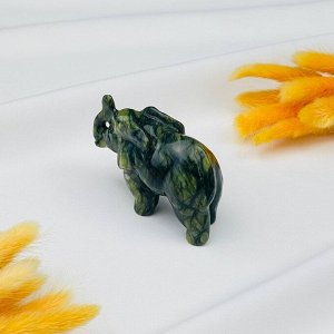Фигурка Слон из Змеевика