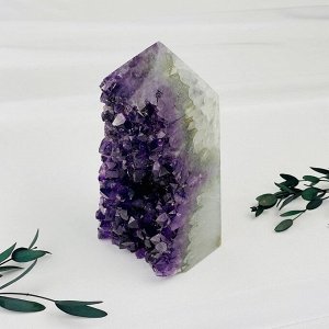 Кристалл из Аметиста