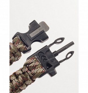 Paracord bracelet with compass,buckle with whistle and flint, woodland