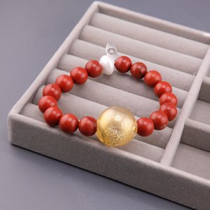 Red Yashma Красный