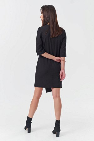 Платье прямое мини с коротким рукавом черное
