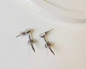 Серьги из стали Гвоздь