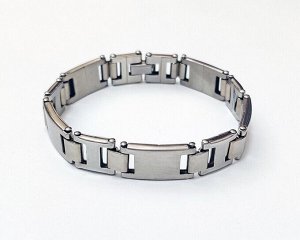 Браслет из стали