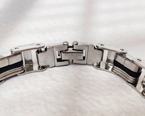 Браслет из стали
