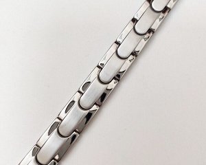 Браслет из стали