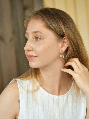 Серьги с эмалью «Ночь» хвост с ракушкой, цвет сине-белый в золоте