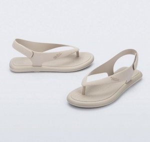 Сандалии MELISSA SUN SAMBA AD Текстурированная стелька, матовые, регулируемый задник