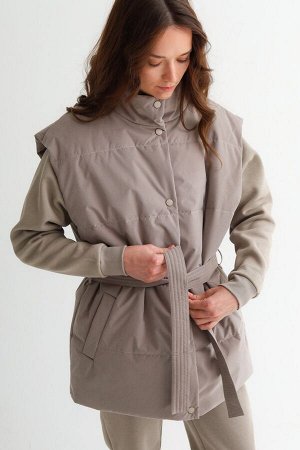 Жилет со стойкой oversize серо-бежевый