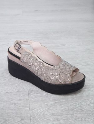 Босоножки со стразами ZIGNAM 557-115 от 1 шт.