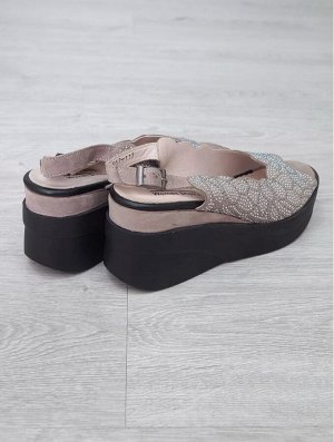 Босоножки со стразами ZIGNAM 557-115 от 1 шт.