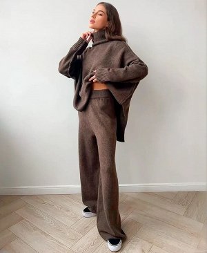 Костюм двойка: свитер с брюками, коричневый