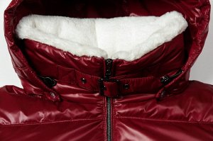 Куртка Одними из самых ярких обитателей весенне-осеннего гардероба являются женские куртки. Они — спутницы девушек в любой сезон и по любому поводу. Согреться, защититься от ветра или просто добавить 
