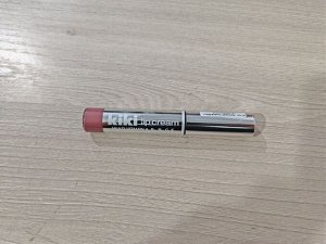 Кремовая помада - блеск LIP CREAM №612 ягодный щербет