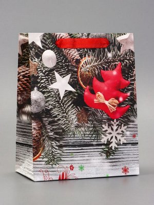 Пакет подарочный новогодний ламинированный «Игрушки в снегу», 18x23x10 см