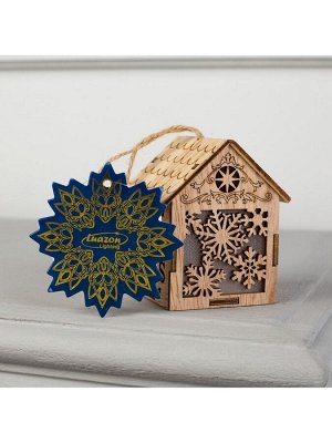 Ёлочная игрушка «Домик со снежинками», 8x6.5x6 см, от батареек, свечение тёплое белое