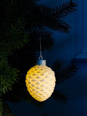 Ёлочный шар «Шишка», 6.5x6.5x8 см, 1 LED, керамика, от батареек LR44x3, свечение тёплое белое