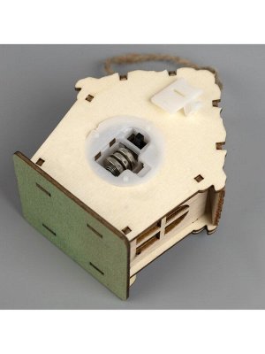 Ёлочная игрушка «Избушка со снеговиком», 9.5x9x6 см, 1 LED, от батареек, свечение тёплое белое