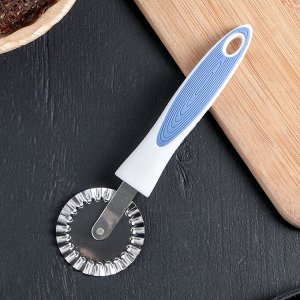 Нож для пиццы и теста Доляна Style, 18 см, ручка soft touch, цвет МИКС