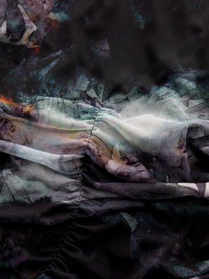 Платье миди с длинными рукавами и сборками из сетки Blurred Floral