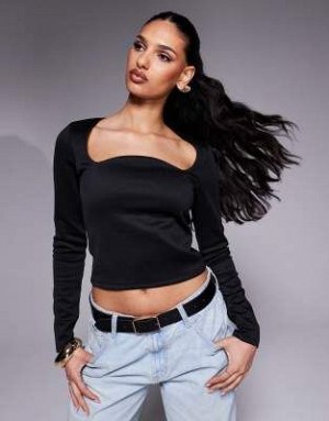 топ Топ ASOS DESIGN Curve с длинными рукавами и изогнутым вырезом черного цвета (ASOS DESIGN Curve – Lang?rmliges Oberteil in Schwarz mit gebogenem Ausschnitt) Топы от ASOS DESIGN * Простой дизайн * И