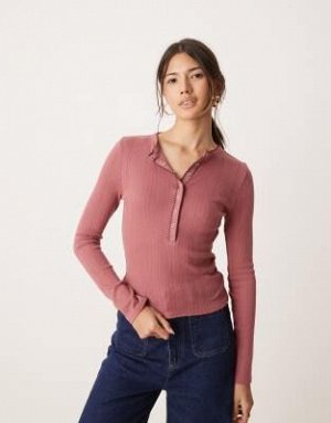 топ Топ Miss Selfridge Rose с пуговицами и кнопками (Miss Selfridge – Oberteil aus Pointelle in Ros? mit Druckkn?pfen) Топ от Miss Selfridge * Варианты верхней половины * Круглый вырез * Застежка на к