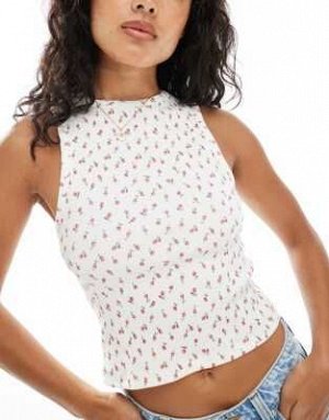 топ Майка-борцовка Miss Selfridge розового цвета с цветочным принтом (Miss Selfridge – Tr?gertop mit Ringerr?cken und rosa Bl?mchenmuster) Топ от Miss Selfridge * Цветочный узор * Круглый вырез * Без 