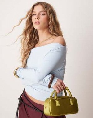 топ Синий топ с длинными рукавами и вырезом-лодочкой ASOS DESIGN (ASOS DESIGN – Lang?rmliges Oberteil in Blau mit U-Boot-Ausschnitt) Топы от ASOS DESIGN * Обновите свой образ * Простой дизайн * Вырез 
