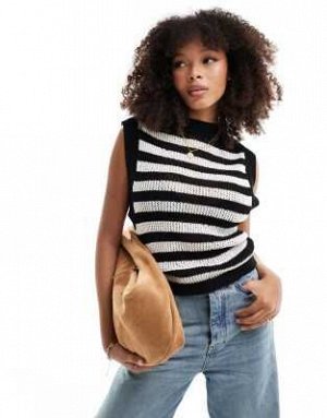 Топ Трикотажная майка ASOS DESIGN черного и белого цветов (ASOS DESIGN – Strick-Tanktop in Schwarz-Wei?) Топы от ASOS DESIGN * Потому что ваши джинсы заслуживают красивого верха * Дизайн в полоску * В