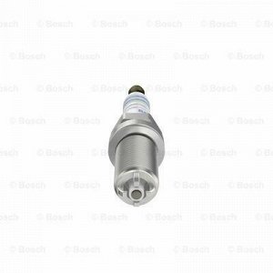 Свеча зажигания Bosch Super Plus с никелевым электродом (легиров. иттрий), арт. FGR5NQE04