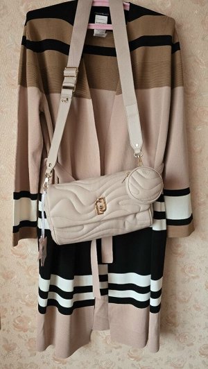 Шикарнейший новый кардиган от MaxMara 💣