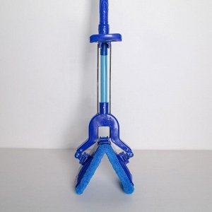 Швабра для мытья пола плоская со складным отжимом Доляна, насадка микрофибра 35x12 см, телескопическая ручка 102-130 см, цвет синий