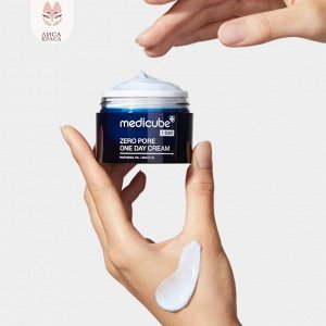 Лёгкий матирующий крем для жирной кожи, Medicube Zero Pore One Day Cream, 50ml LR / 80